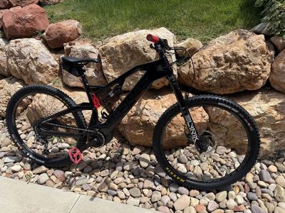 GasGas Light-Trail 3.0 eMTB Full Carbon Frame, Yamaha Motor, New Tires, 43 lbs size Large.