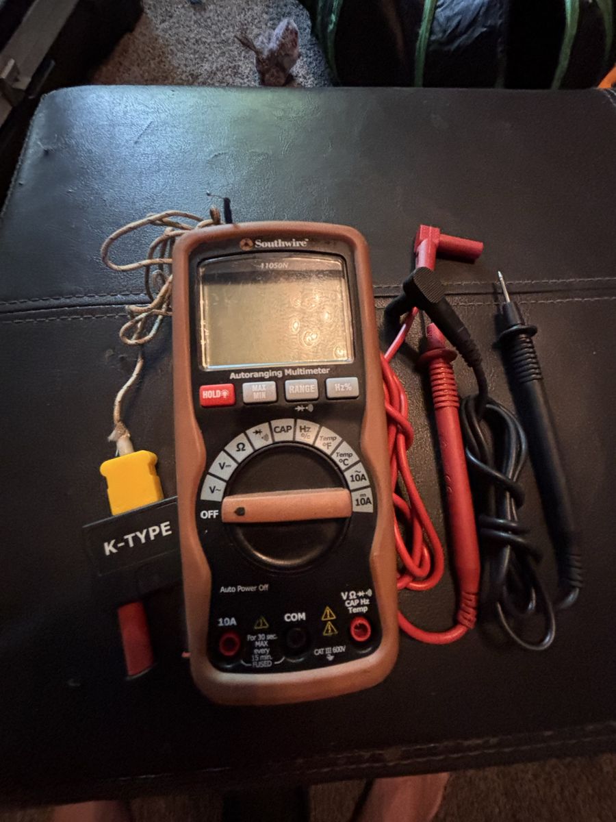 Southwire 11050N Autoranging Multimeter with Leads