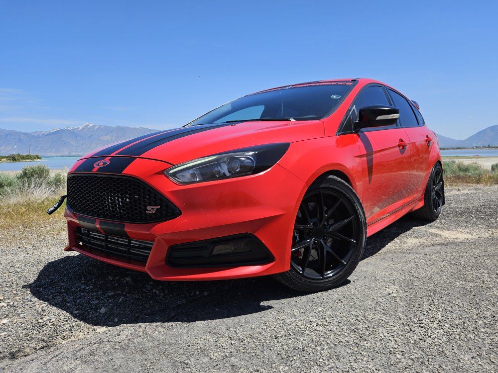 2016 Ford Focus ST