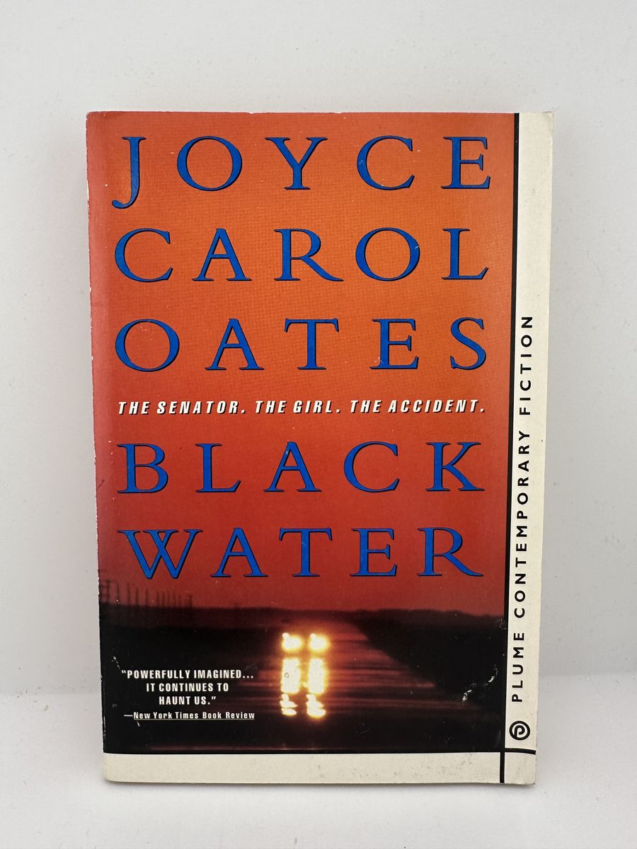 Black Water Joyce Carol Oates PB Plume Contemporary Fiction Novel