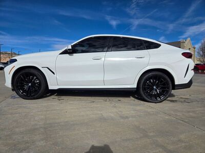 2023 BMW X6 xDrive40i