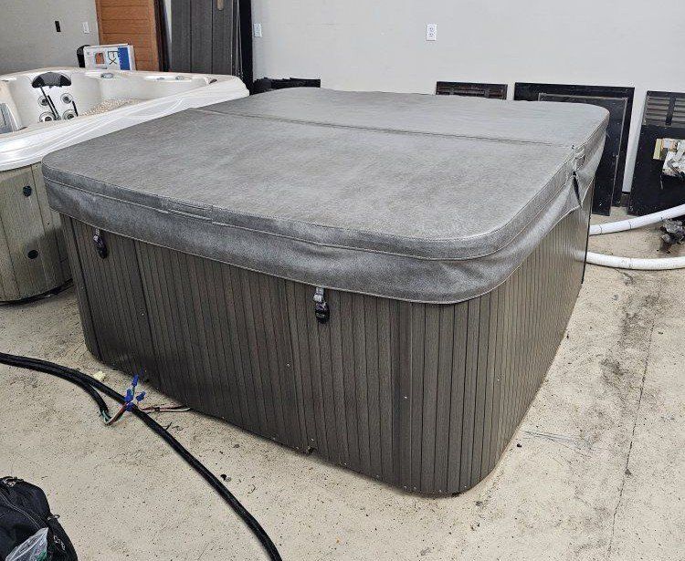 Plastic AquaTerra Spa Hot Tub