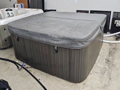 Plastic AquaTerra Spa Hot Tub