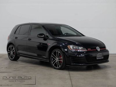 2017 Volkswagen Golf GTI Sport