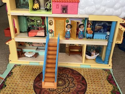 Encanto play set