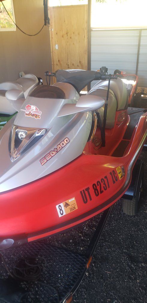 2005 Seadoo Wake. 1500cc 4 cycle, 360hrs.