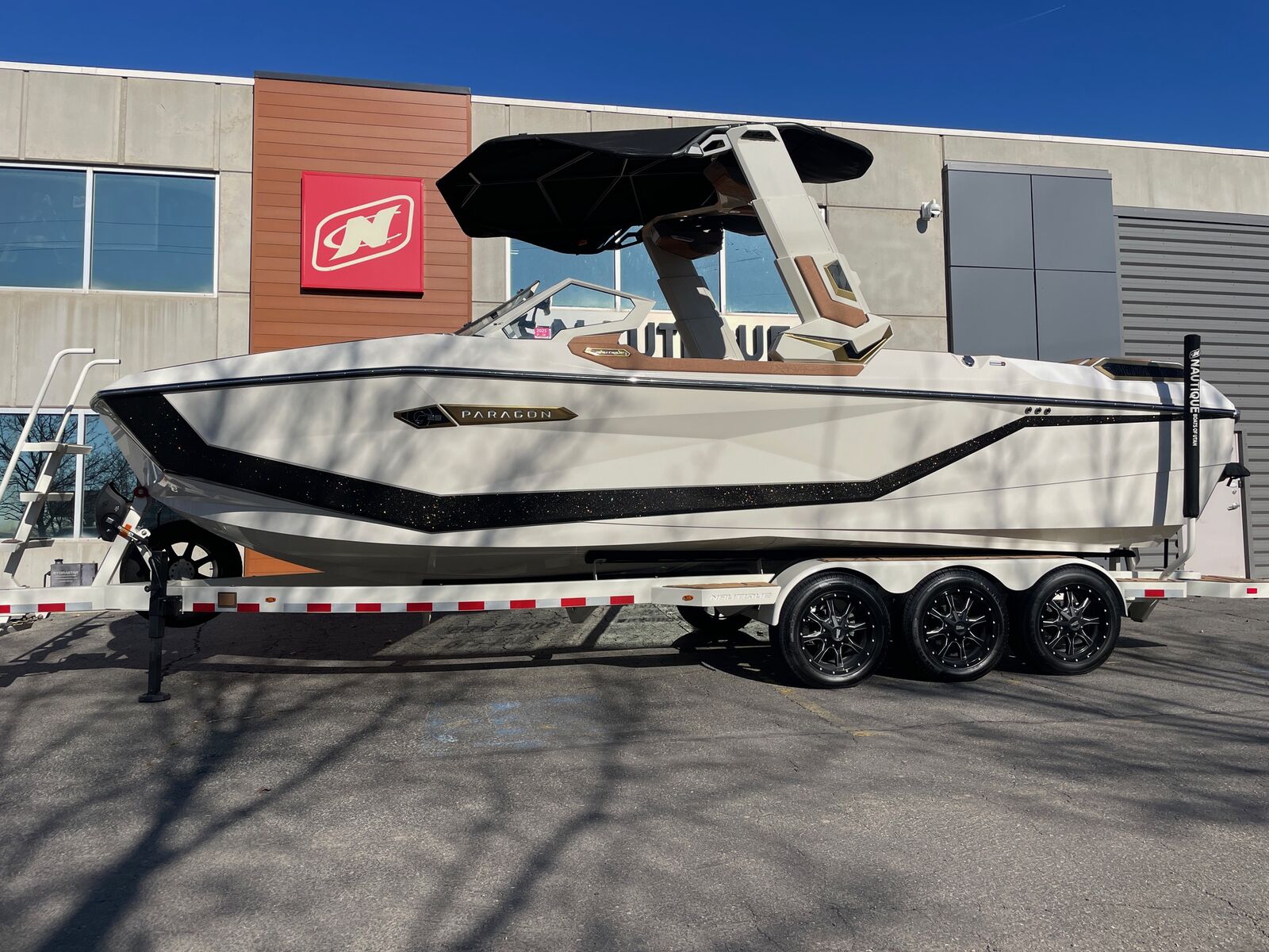 2025 NAUTIQUE G25 PARAGON.  ONLY