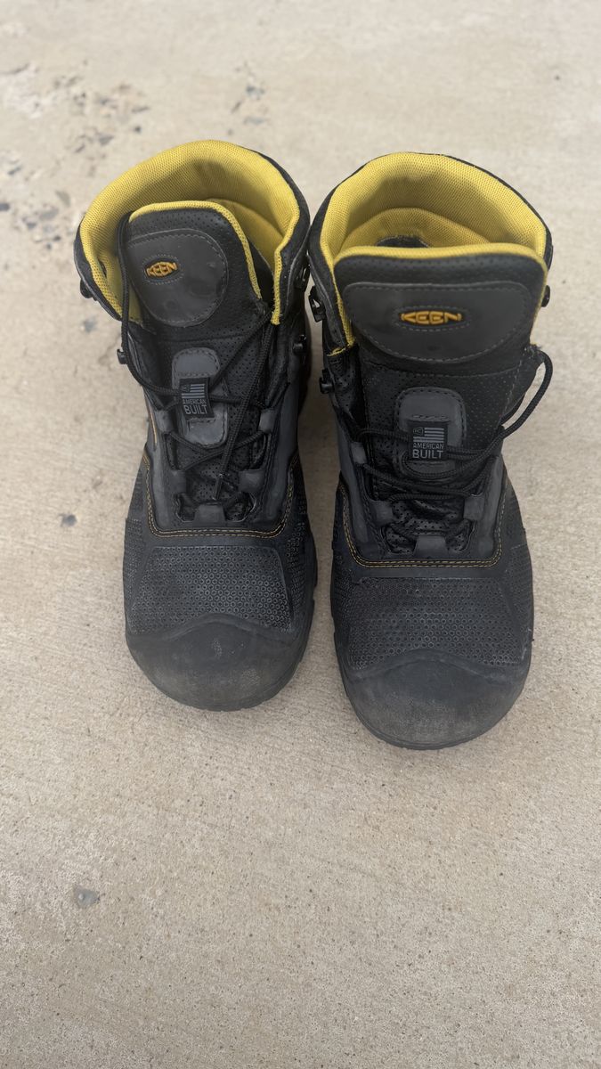 KEEN Utility American Built Men's Work Boots Black/Yellow Size 12 Steel Toe Waterproof Leather