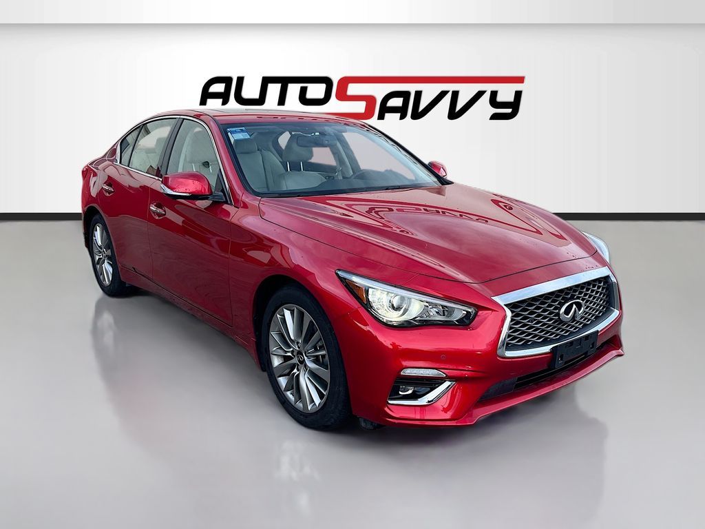 2023 Infiniti Q50 Luxe