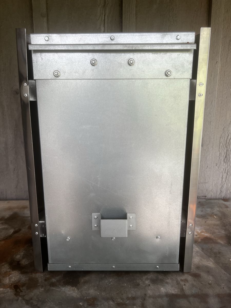 Main image 6