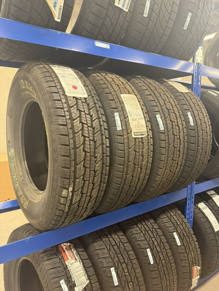 Set of 4 General Grabber HTS 265/70R18 Tires - New