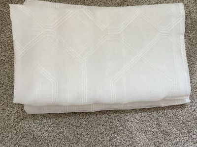 Mainstays White Geometric Sheer Curtain Panel 28 in x 63 in