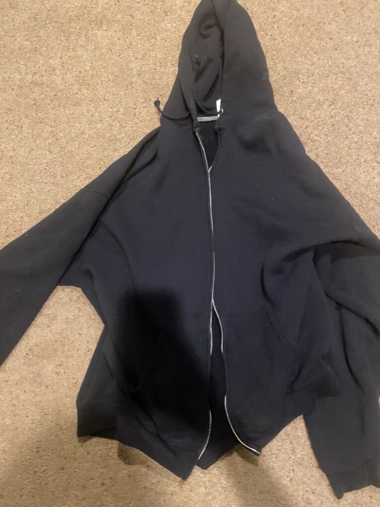 Black zipup