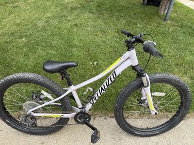Specialized Rip Rock 24 Kids Mountain Bike - Used