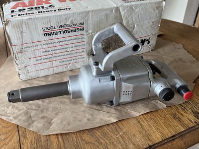 Ingersoll Rand 281-6 Heavy Duty 1-Inch Drive Pneumatic Air Impact Wrench
