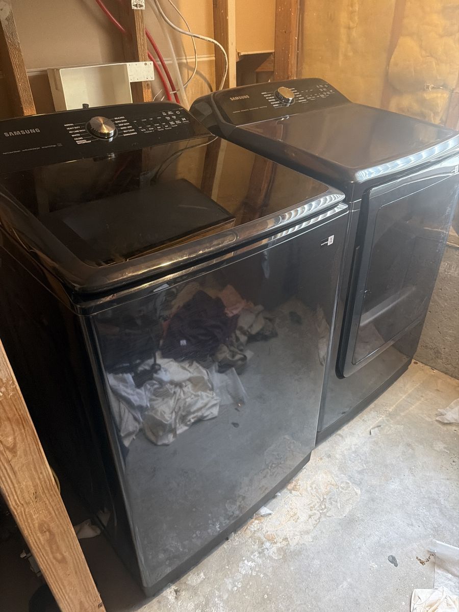 Samsung Black Top Load Washer & Electric Dryer Set - Black Finish, Great Condition