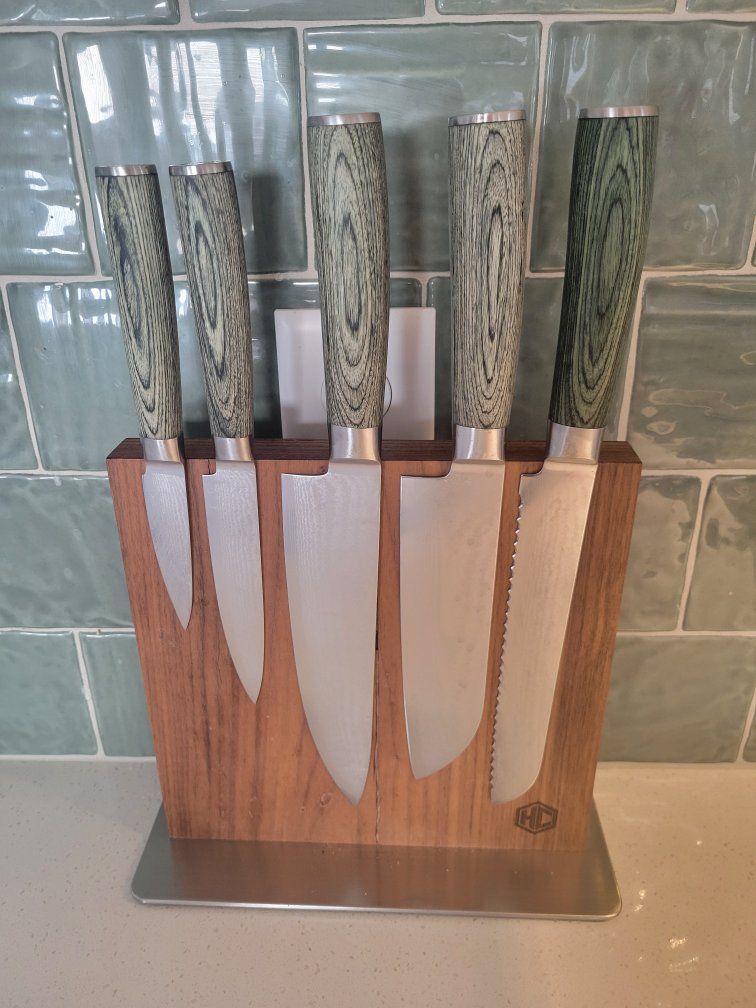 Hexclad 5-Piece Knife Set with Magnetic Wood Block - Stainless Steel Blades, Green Wood Grain Handles