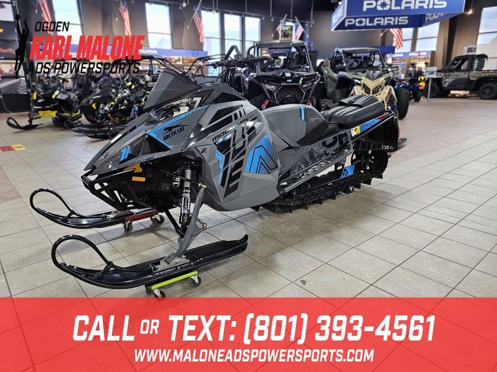 2022 Arctic Cat® M 8000 Mountain Cat Alpha One 154"/3.00" Manual