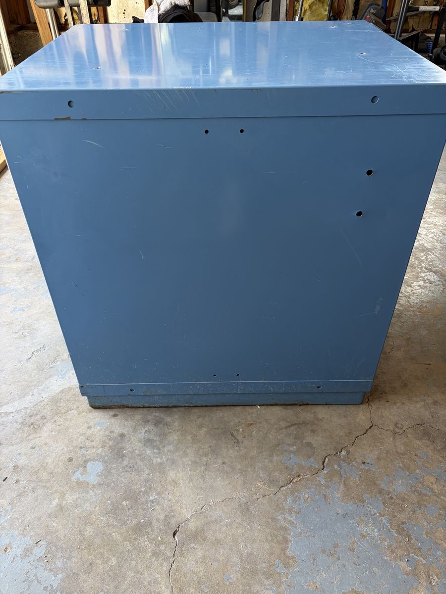 Main image 4