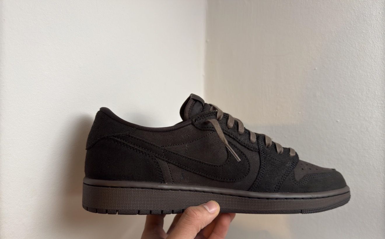 Jordan 1 Travi$ Scott “Velvet Brown”
