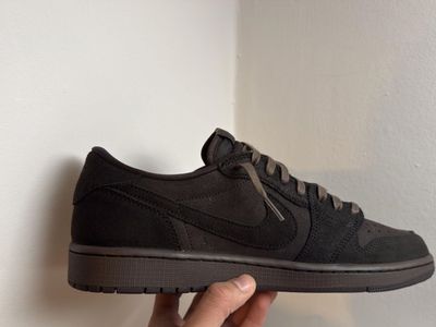 Jordan 1 Travi$ Scott “Velvet Brown”