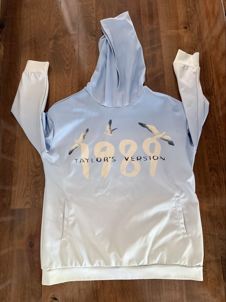 Taylor Swift Hoodie 1989 Size Large