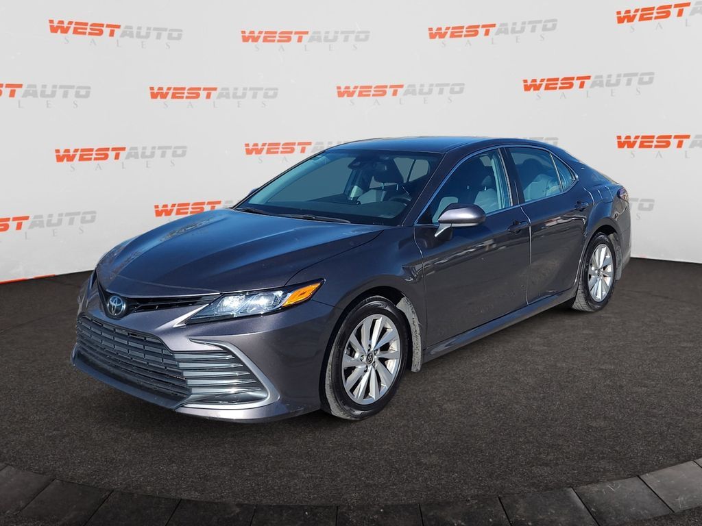 2023 Toyota Camry LE