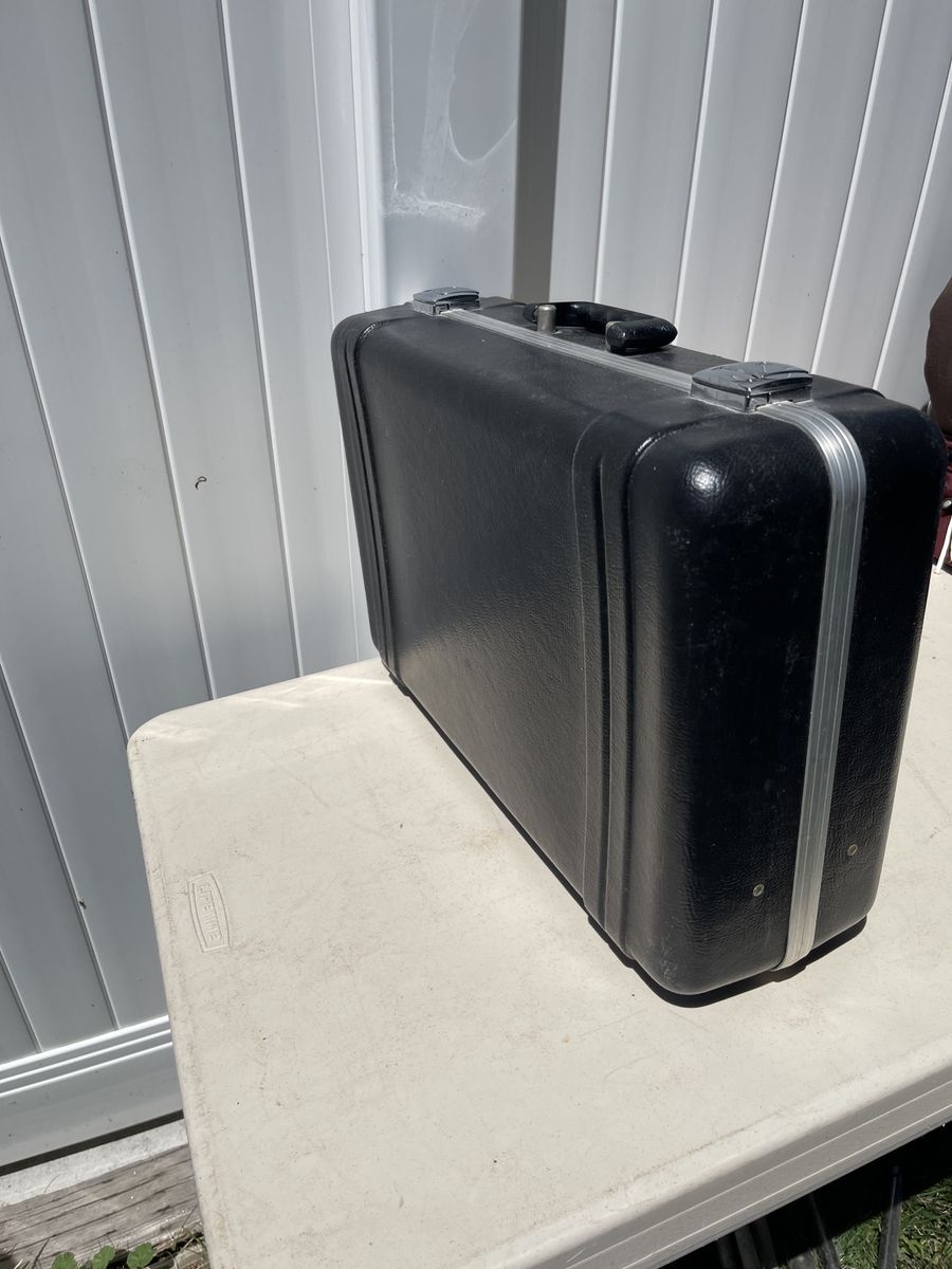 Vintage Black Hard Shell Briefcase - Durable Attache Case with Metal Clasps - $8 OBO
