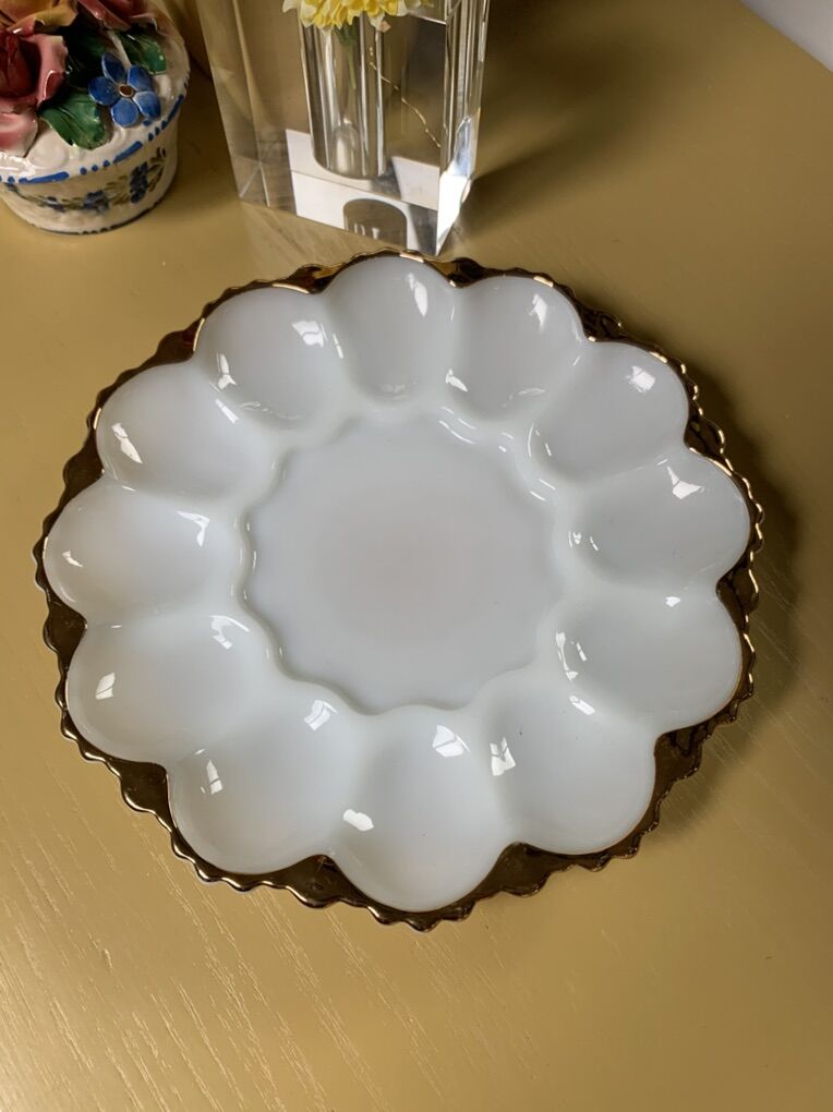 Vtg Gold Trim Milk Glass Egg Plate