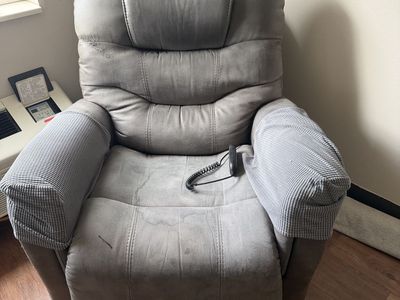 Lift Reclining Chair