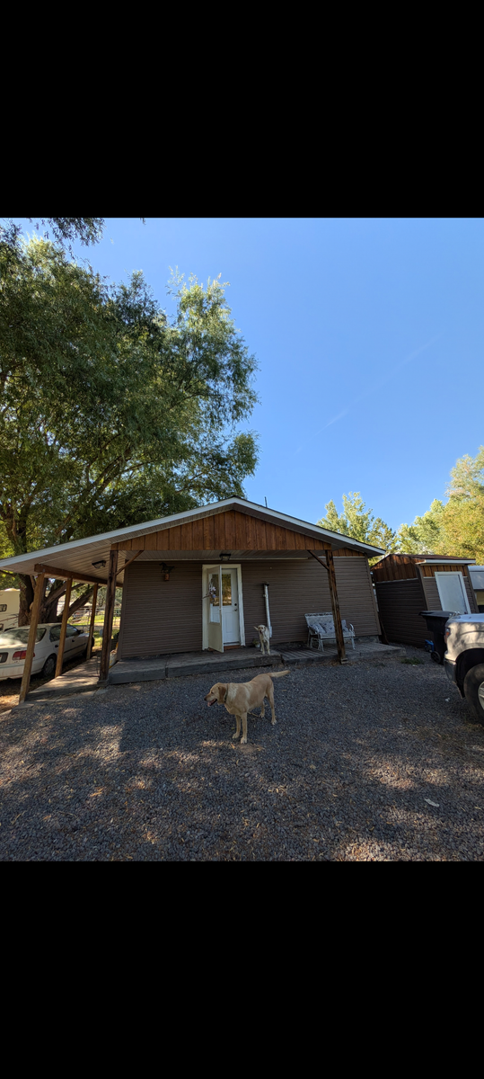 1 bedroom 1 bath newly updated home