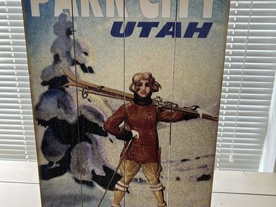 Park City ski motif plank wood wall hanging