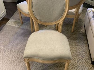 12 Dining Chairs