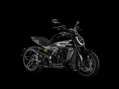 2026 Ducati X DIAVEL V4
