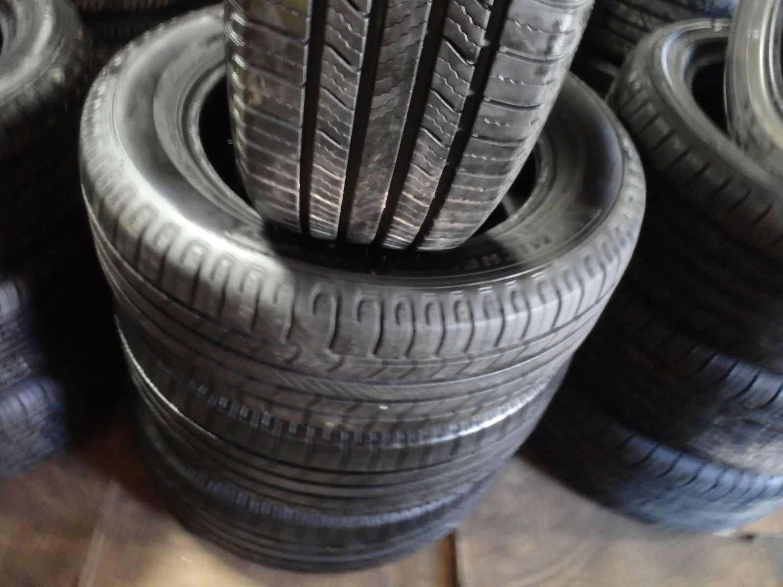 225/60R17 MICHELIN DEFENDER 2 SET OF USED TIRES