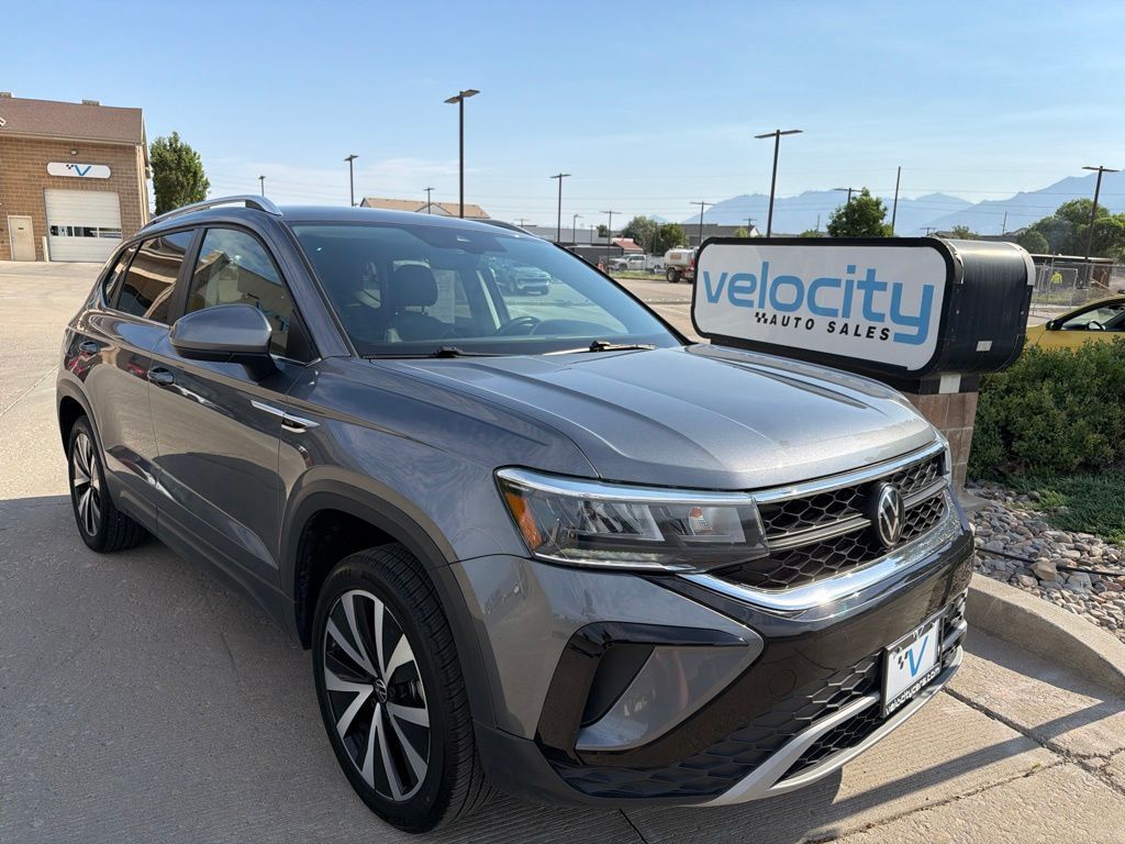 2024 Volkswagen Taos SE