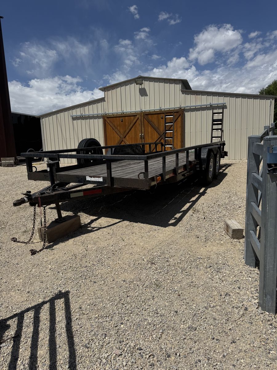 2004 Big Tex Flat Bed Trailer 20' 1400 pound axles
