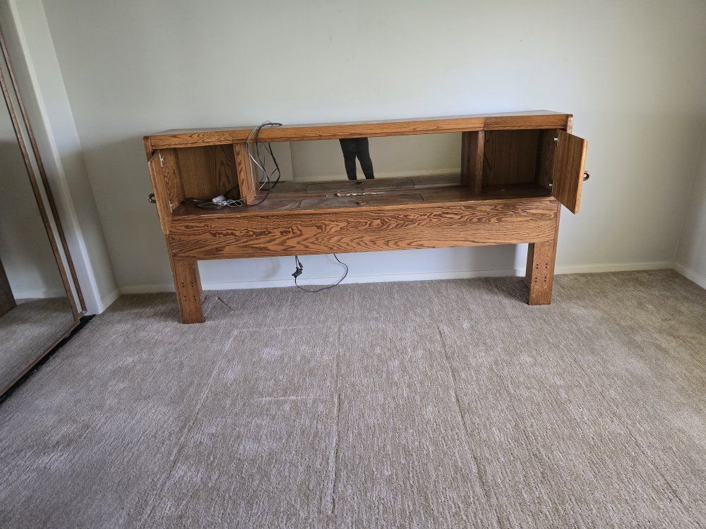 free king head board..