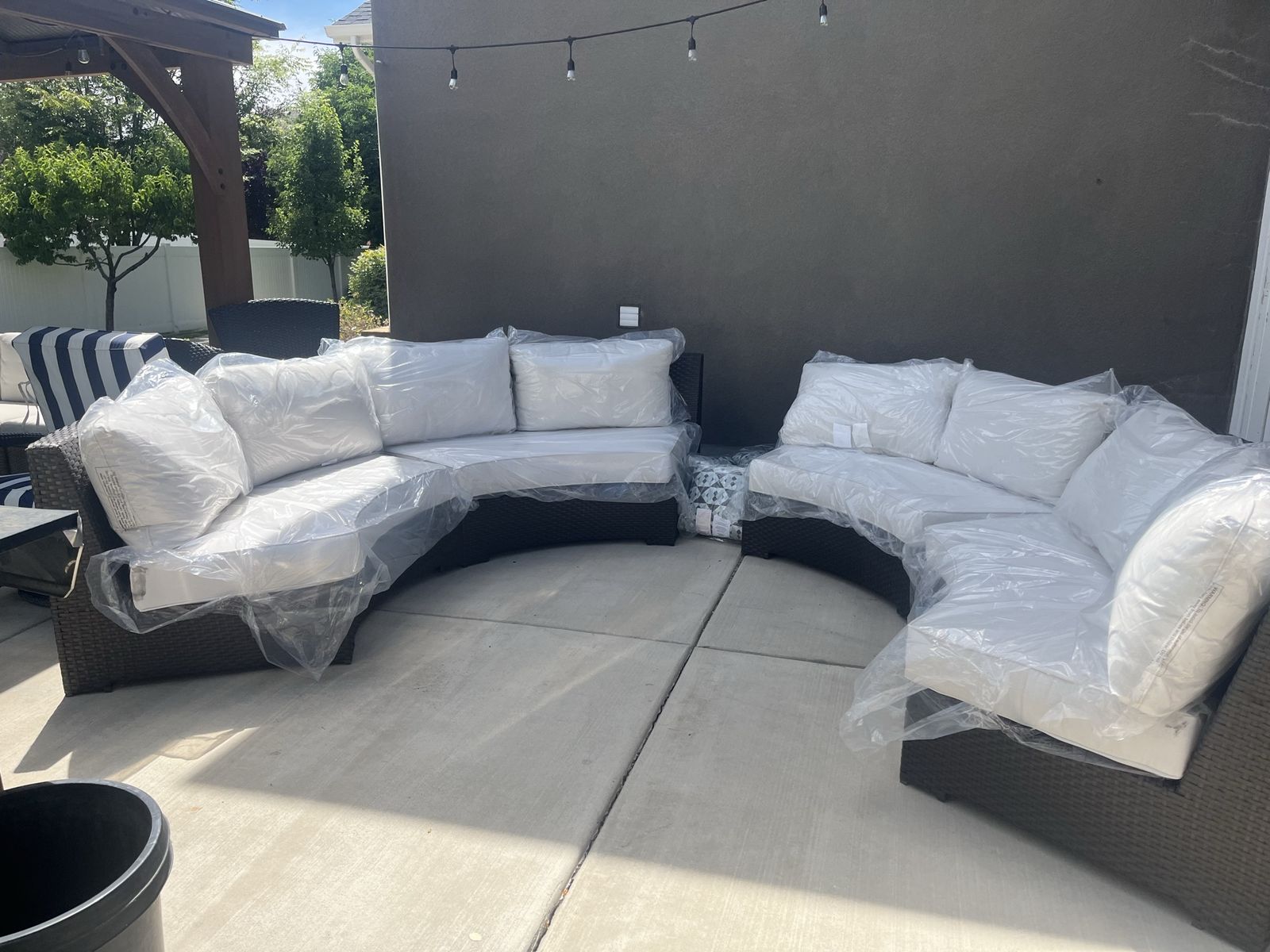 Grand leisure Sidney Outdoor Sectional Sofa Patio Furniture Set, 4 Curved Pieces w/ Cushions