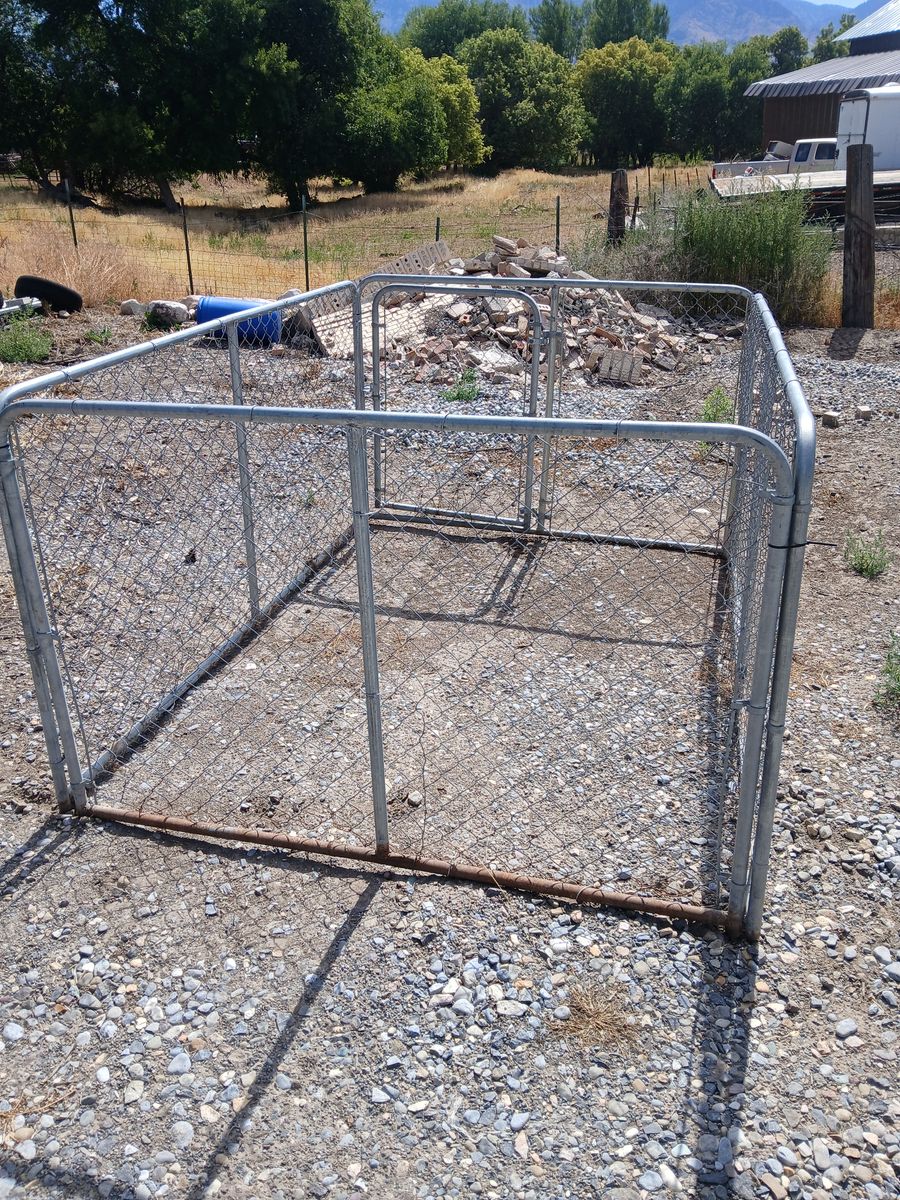 Main image 3