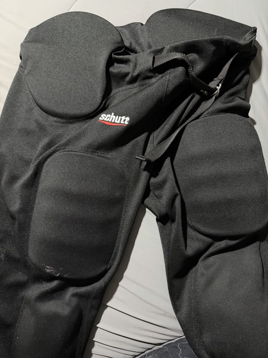 Schutt Integrated Football Black Padded Pants Used size XL