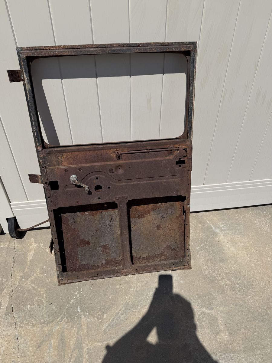 Main image 6
