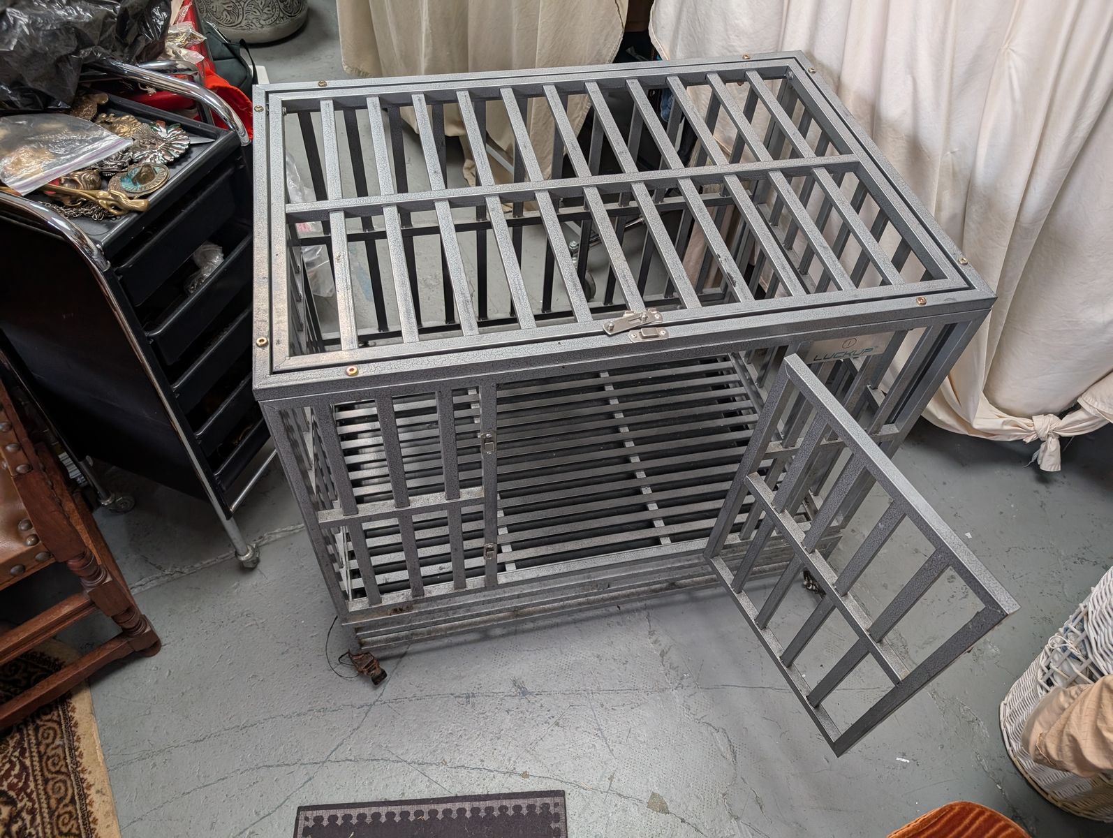 Heavy Duty Dog Kennel Crate, For Medium  to Large Dogs