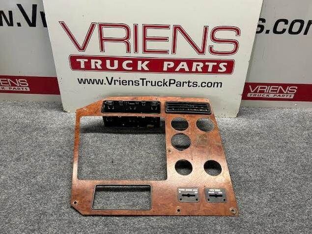 International Dash Panel