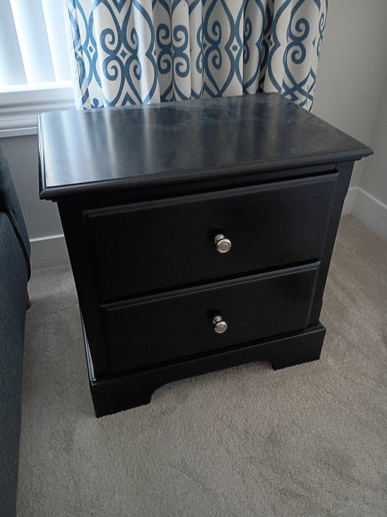 Black Nightstands (x2)