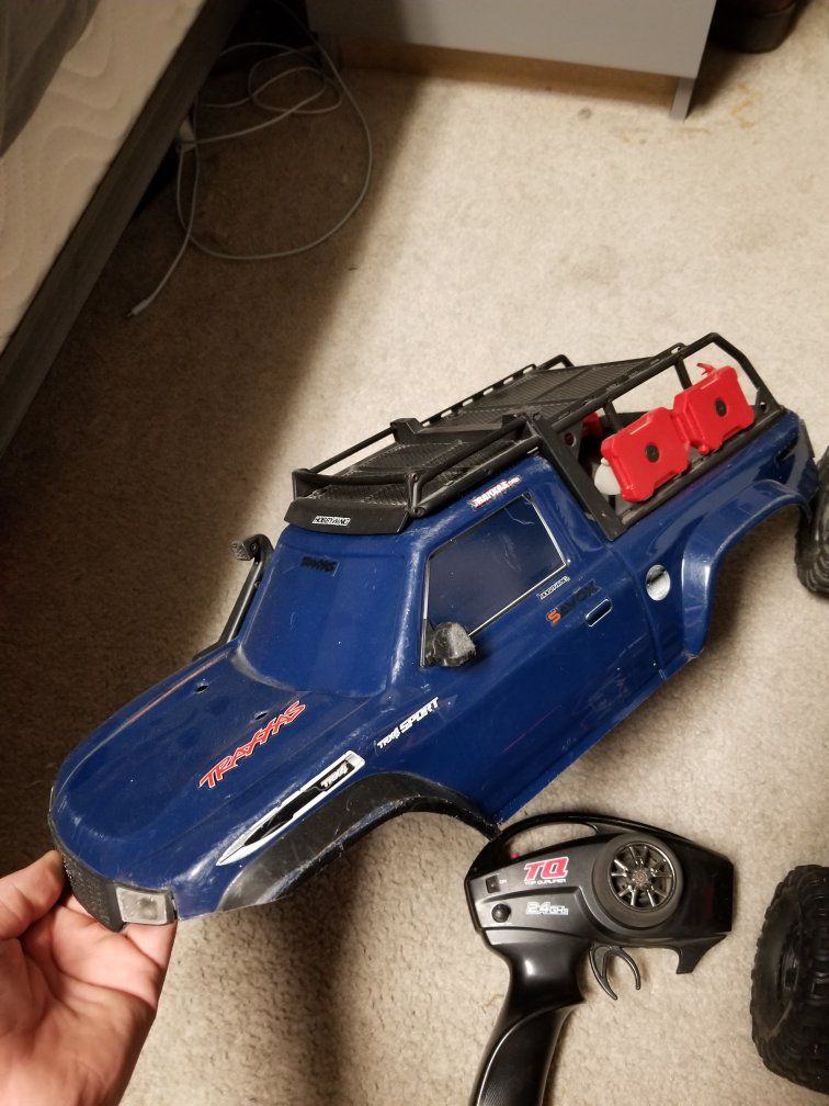 Main image 4