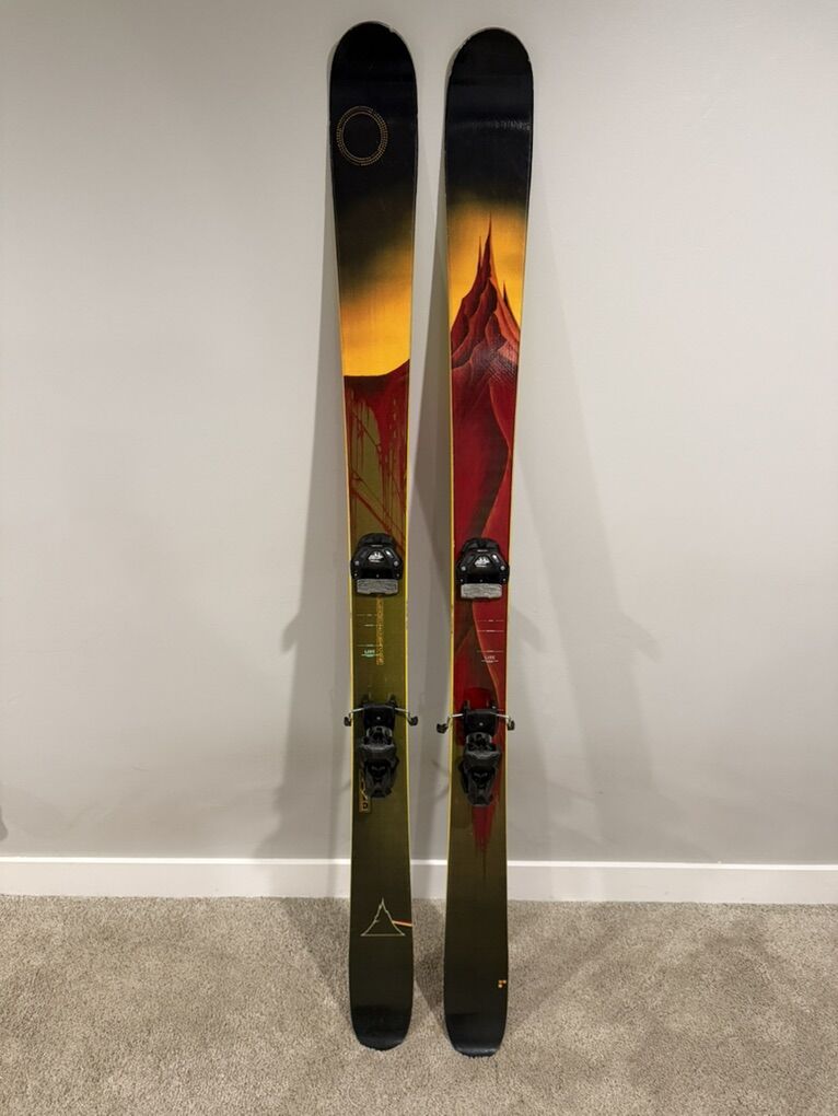 LINE Sir Francis Bacon 190cm (open to trades)