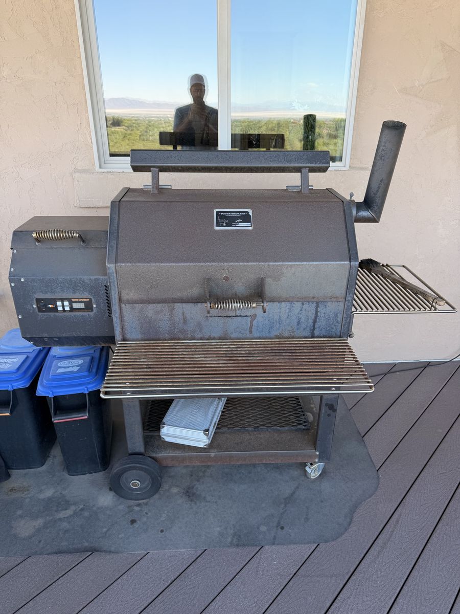 Yoder Smokers YS640S Pellet Grill Smoker with Accs