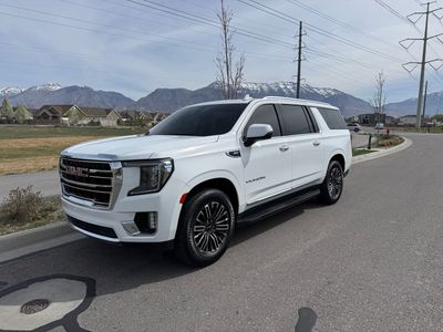 2022 GMC Yukon XL SLT