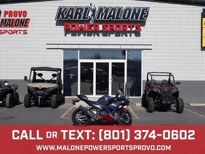 2026 Kawasaki Ninja® 500 SE ABS